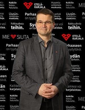 Olli Seppänen : hallinto- ja kehittämisjohtaja